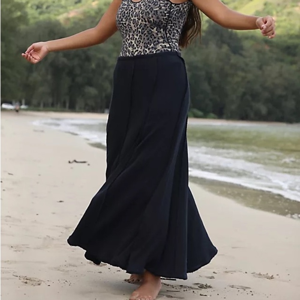 F r e e  P e o p l e • Maxi beach dress skirt